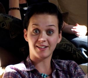 Katy-Perry-No-Makeup-surprise-300x265.jpg